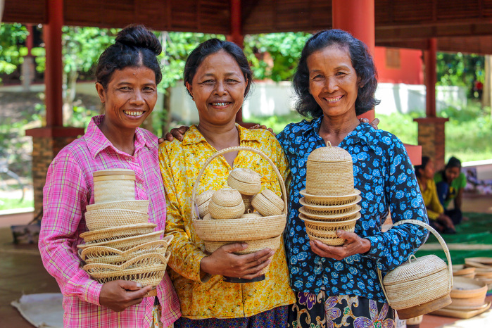 Handicrafts producer group located in the Chrames village, Sambor commune, Prasat Sambor district, Kampong Thom province. The group is a benificiary of an ADB-supported project to improve livelihoods by creating jobs for local people in Kampong Thom, Cambodia. ADB Flickr