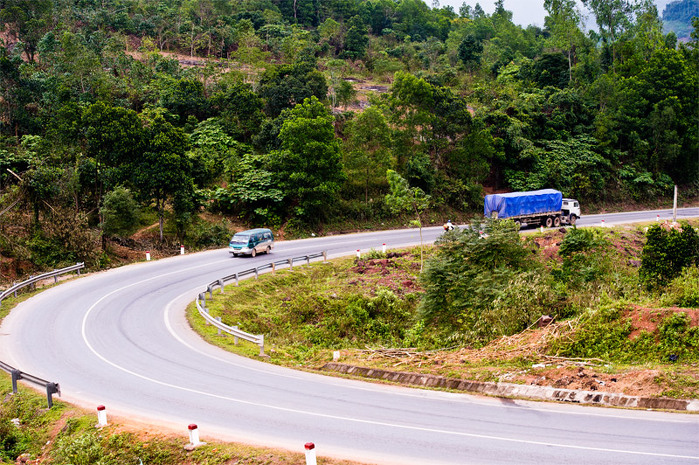http://www.adb.org/news/photo-essays/viet-nams-east-west-corridor-road-no-9
