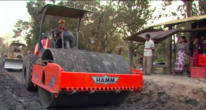 Video screenshot. http://www.adb.org/results/better-roads-give-new-life-southern-cambodia