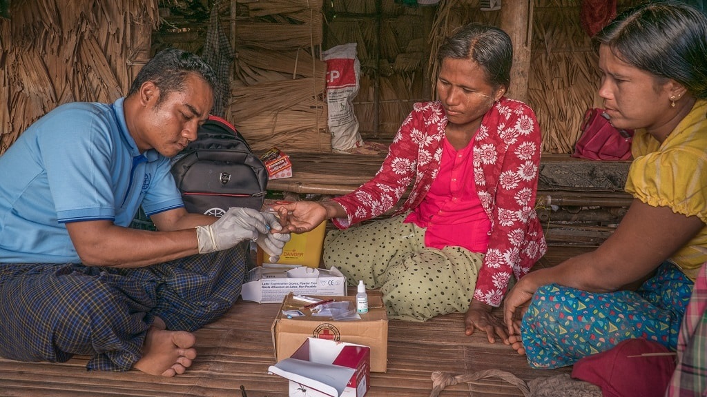 Stronger Regulation of Anti-Malarial Medicines Urged